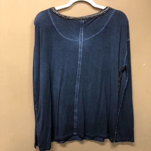 Max Jeans Blue long Dolman Sleeve Blouse Beaded Detail Size S Oversized NWT - Picture 2 of 5